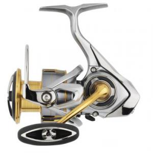 Daiwa 18 Freams LT 4000D-C Daiwa 18 Freams LT 4000D-C