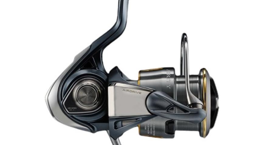 23 Airity LT right side