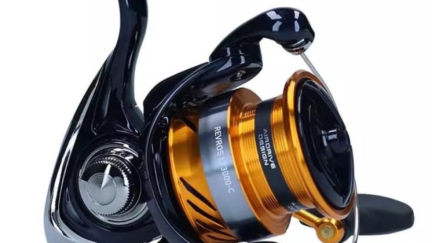 23 Revros LT right side