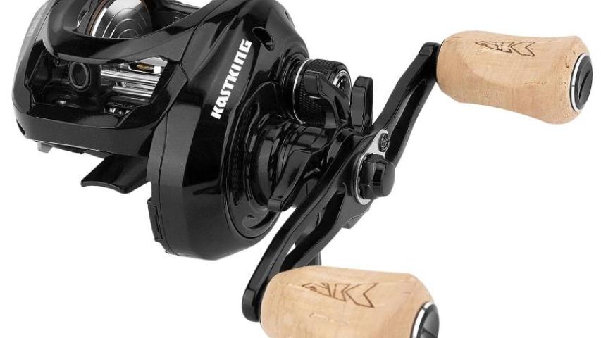 Megatron Baitcasting left