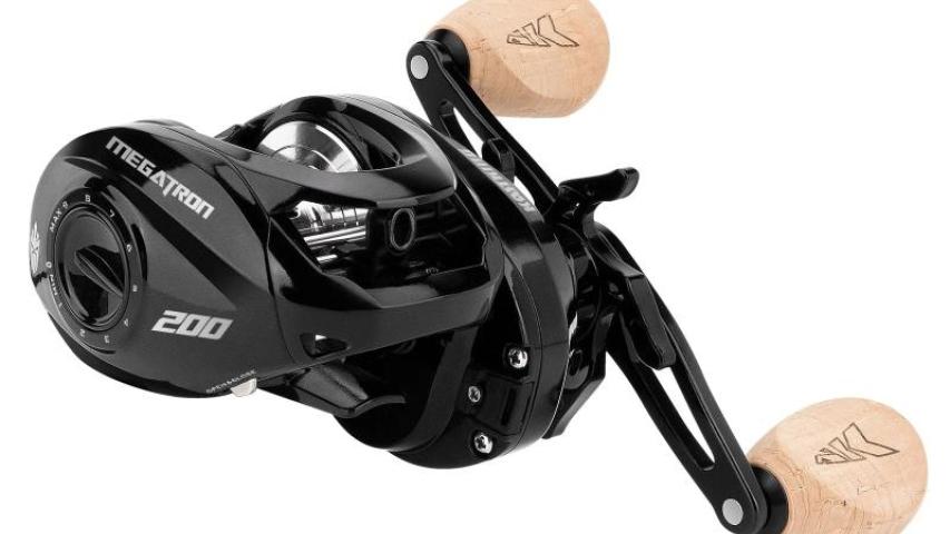 Megatron Baitcasting side